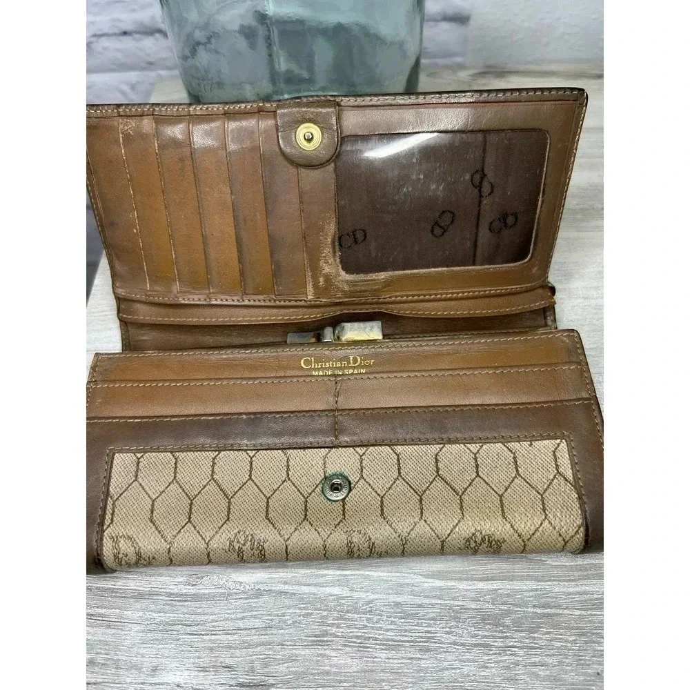 Christian Dior vintage 80s rare honeycomb print wallet.